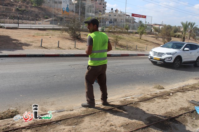 فيديو - كفر قاسم :  بعد النشر في قسماوي نت  البدء بالمراحل الاولى من البستنة والتشجير في جزر مدخل المدينة 